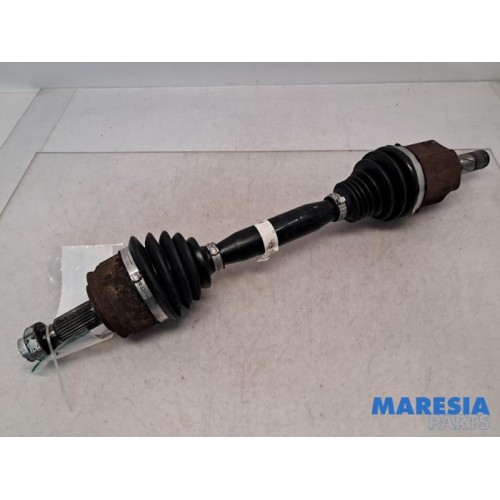 Alfa Romeo - Giulietta - Aandrijfas links-voor