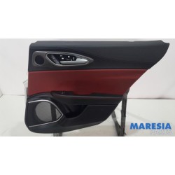 Alfa Romeo - Giulia - Portierbekleding 4Deurs rechts-achter