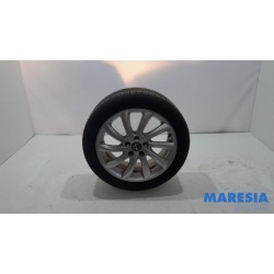 Alfa Romeo - Giulietta - Sportvelgenset + banden