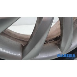 Alfa Romeo - Giulietta - Sportvelgenset + banden
