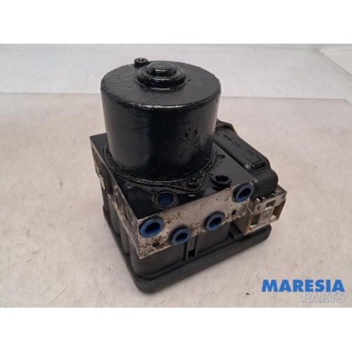 Citroen - DS3 - ABS pump