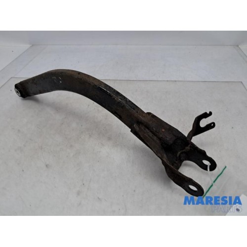 Alfa Romeo - Giulietta - Rear upper wishbone, right