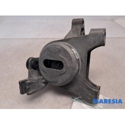 Alfa Romeo - Giulietta - Engine mount