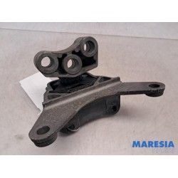 Alfa Romeo - Giulietta - Versnellingsbak Steun