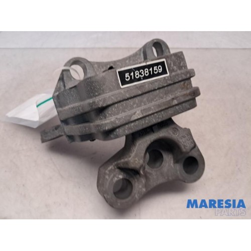 Alfa Romeo - Giulietta - Gearbox mount