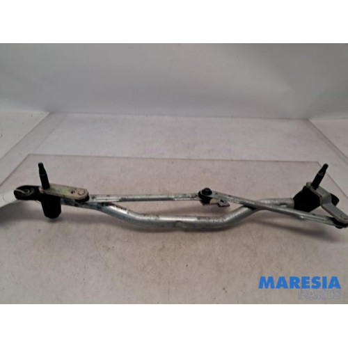 Alfa Romeo - Giulietta - Wiper mechanism