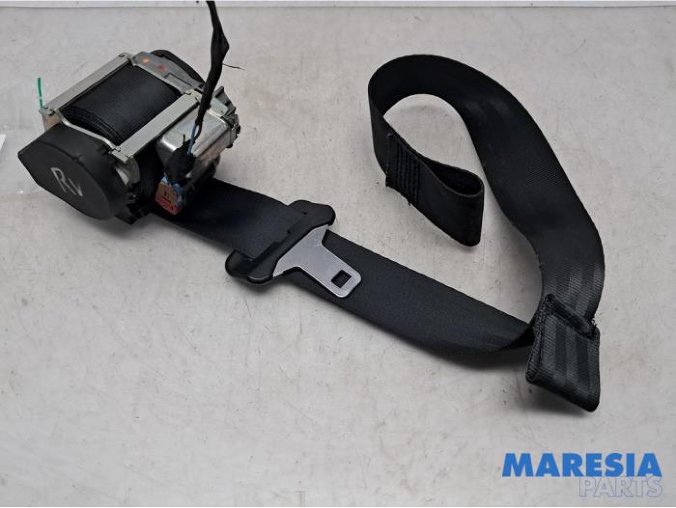Renault - Megane - Front seatbelt, right