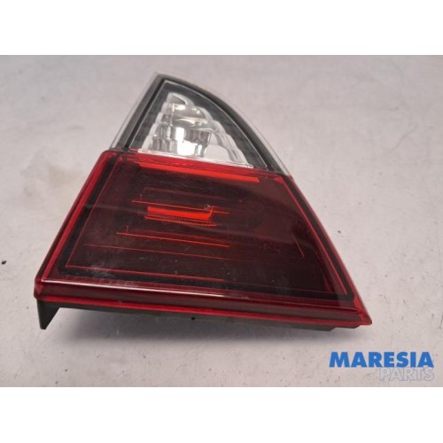 Renault - Megane - Taillight, right