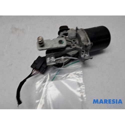 Renault - Megane - Front wiper motor