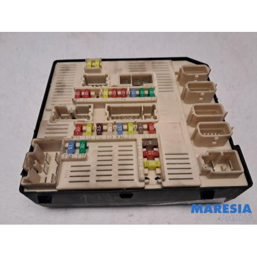 Renault - Megane - Fuse box