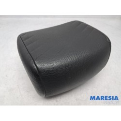 Peugeot - 206 - Headrest