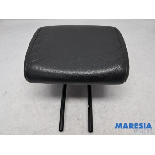 Peugeot - 206 - Headrest