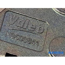 Renault - Megane - Tailgate lock mechanism