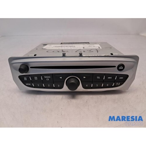 Renault - Megane - Radio CD Speler
