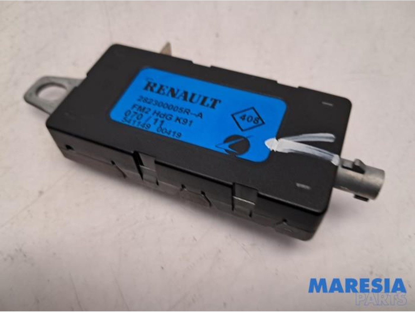 Renault - Megane - Antenna Amplifier