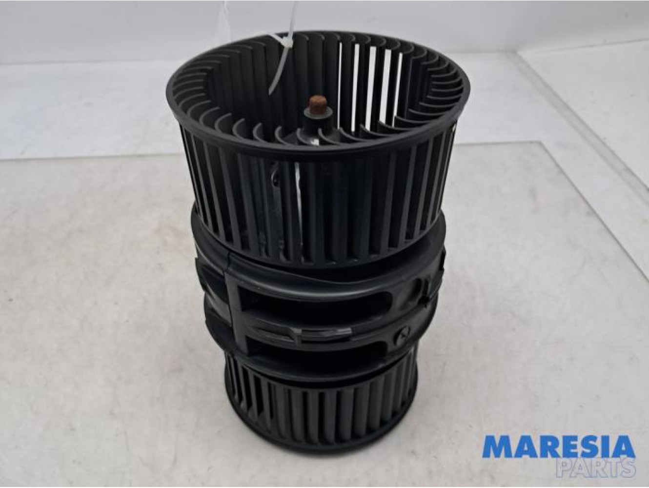 Renault - Megane - Heating and ventilation fan motor