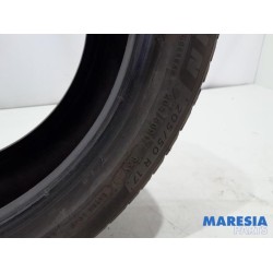 Renault - Megane - Tyre