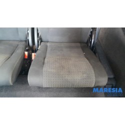 Renault - Grand Scenic - Rear seat