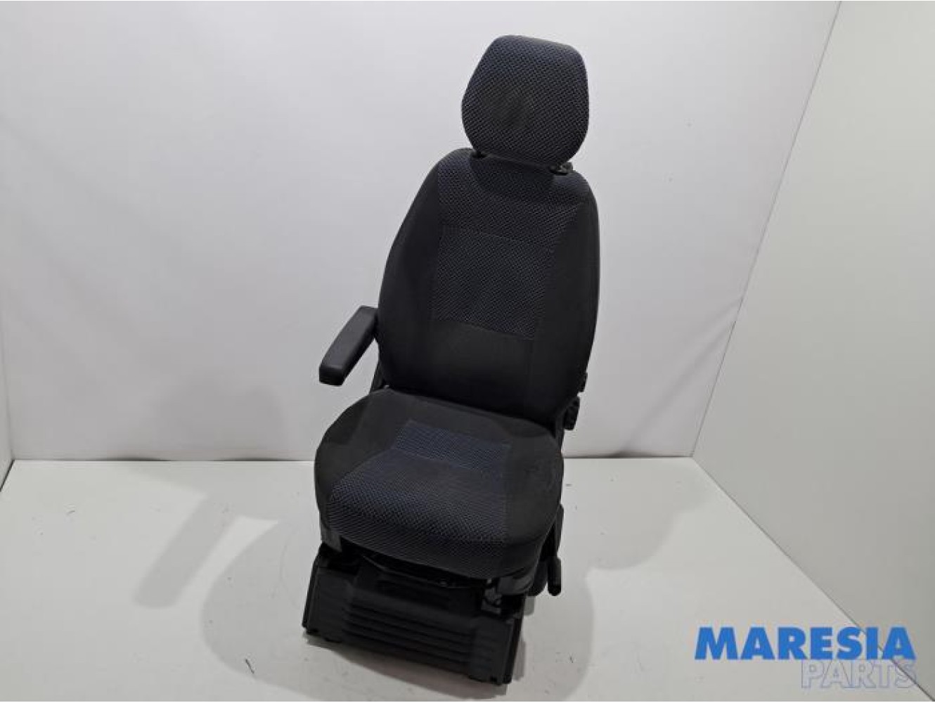 Fiat - Ducato - Sitz links