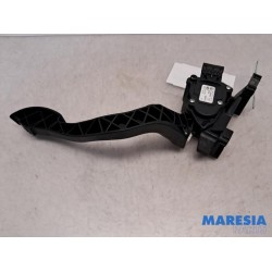 Alfa Romeo - Giulietta - Gaspedal
