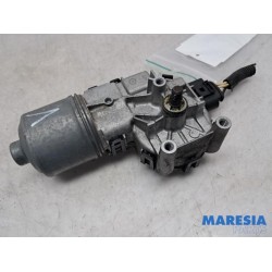 Alfa Romeo - Giulietta - Front wiper motor