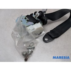 Alfa Romeo - Giulietta - Rear seatbelt, right