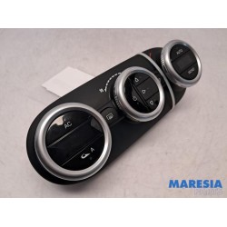 Alfa Romeo - Giulietta - Heater control panel