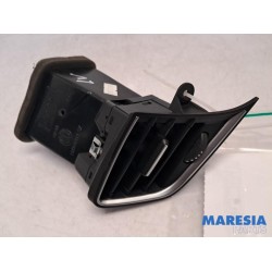 Alfa Romeo - Giulietta - Dashboard vent