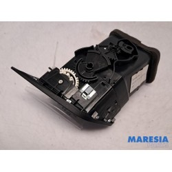 Alfa Romeo - Giulietta - Dashboard vent