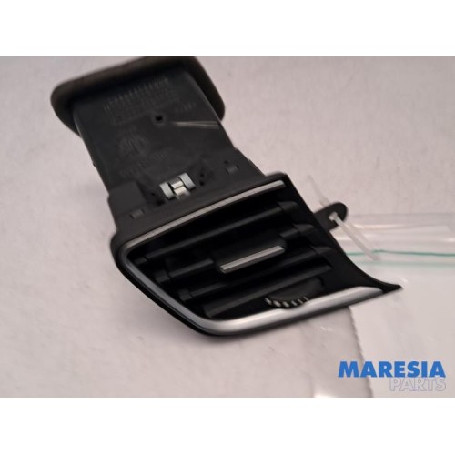 Alfa Romeo - Giulietta - Dashboard vent