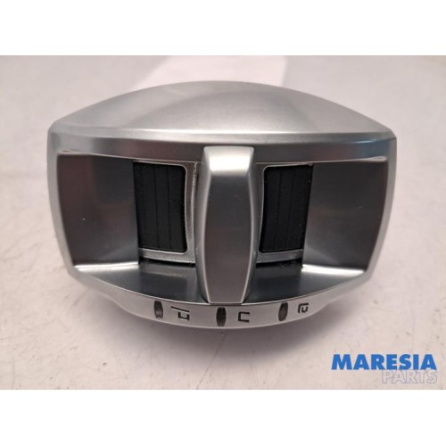 Alfa Romeo - Giulietta - Automatic gear selector