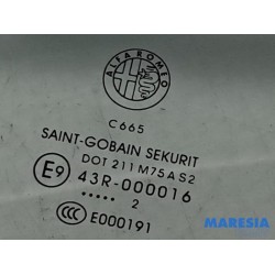 Alfa Romeo - Giulietta - Door window 4-door, front left