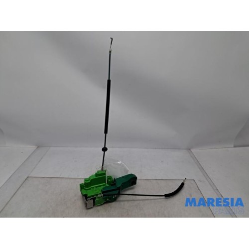 Alfa Romeo - Giulietta - Door lock mechanism 4-door, front left