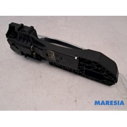 Alfa Romeo - Giulietta - Front door handle 4-door, right