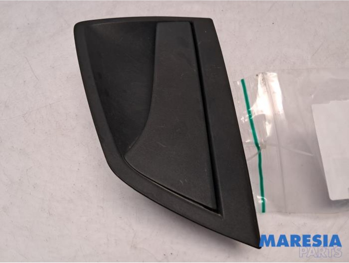 Alfa Romeo - Giulietta - Rear door handle 4-door, right