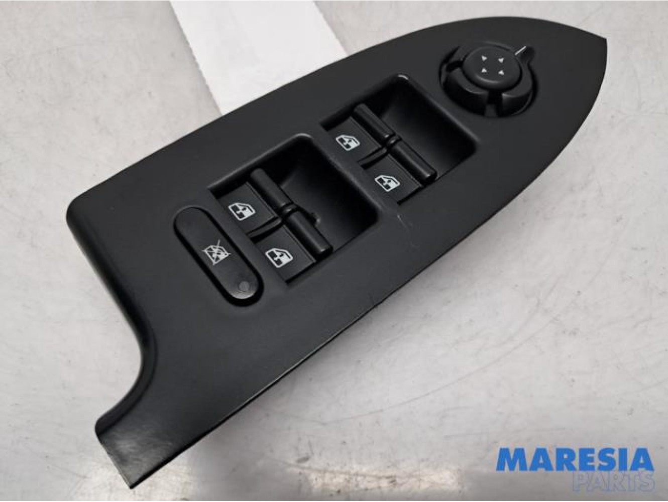 Alfa Romeo - Giulietta - Multi-functional window switch