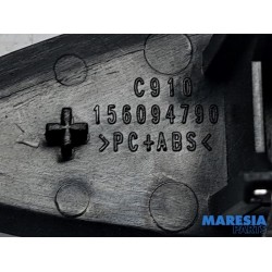 Alfa Romeo - Giulietta - Electric window switch