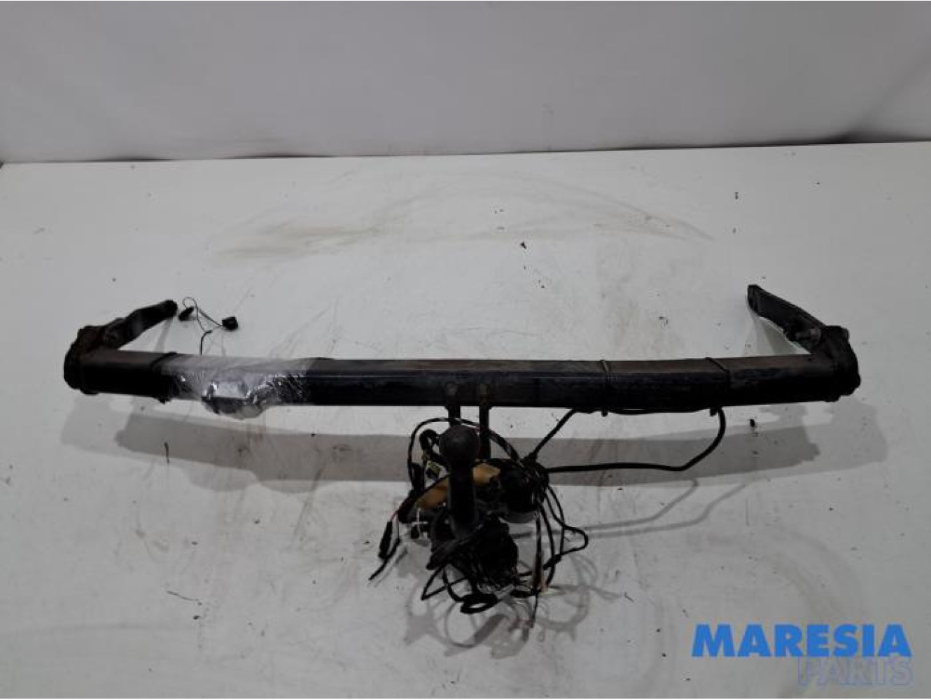 Renault - Grand Scenic - Towbar