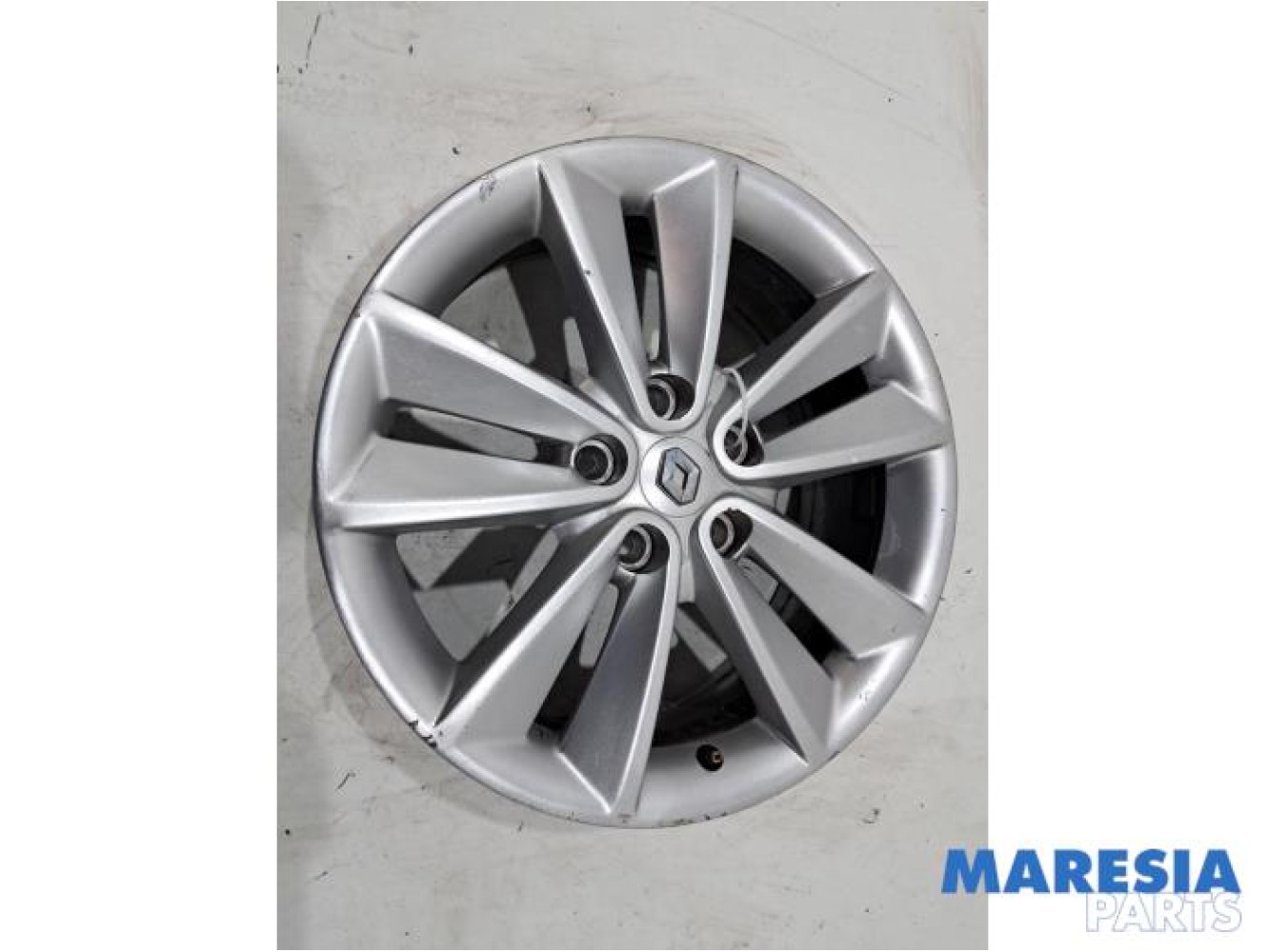 Renault - Megane - Wheel