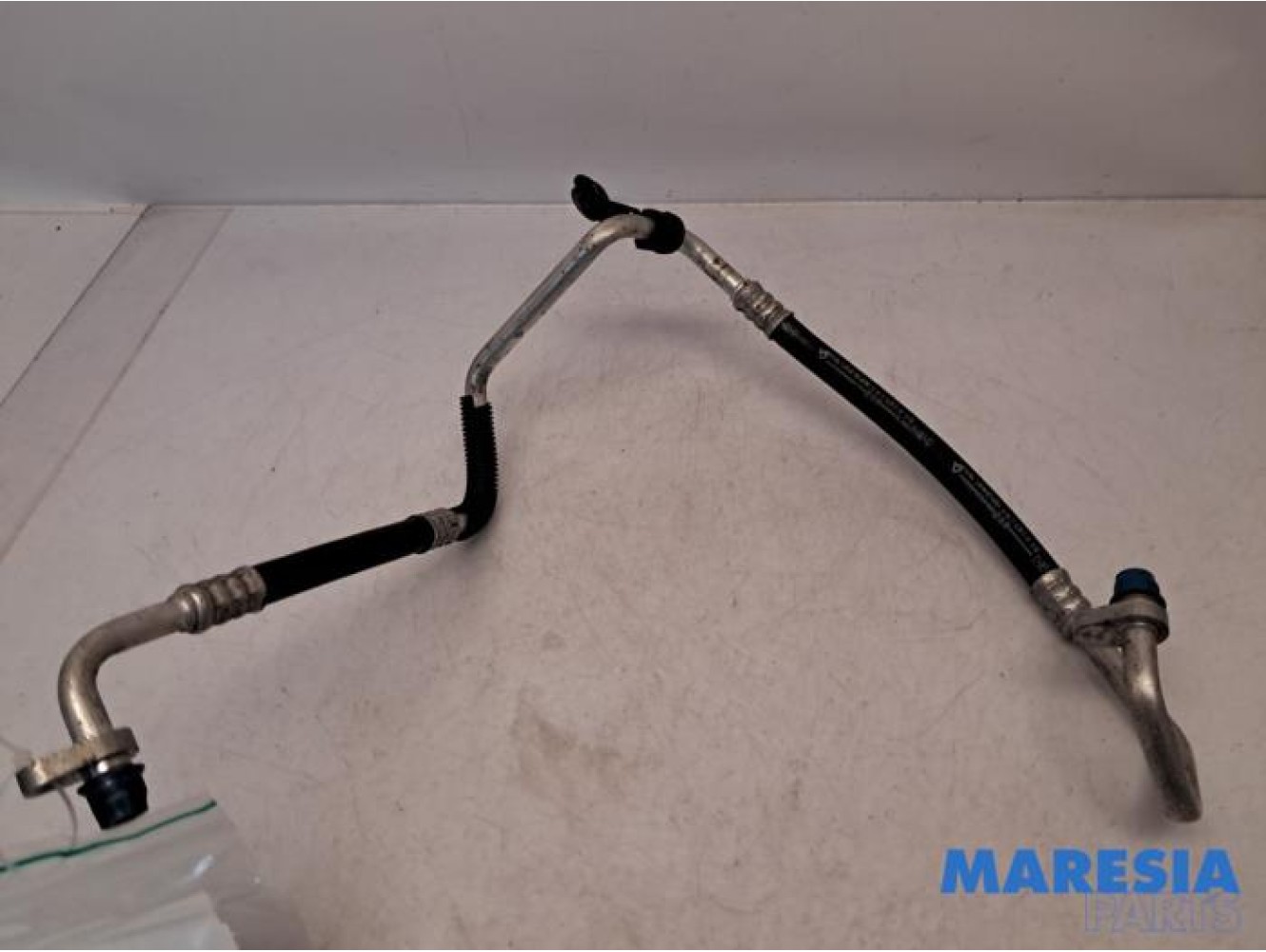 Renault - Megane - Air conditioning line