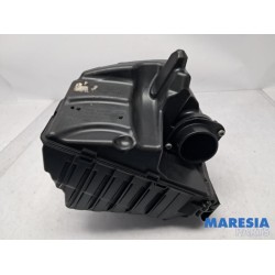 Renault - Megane - Air box