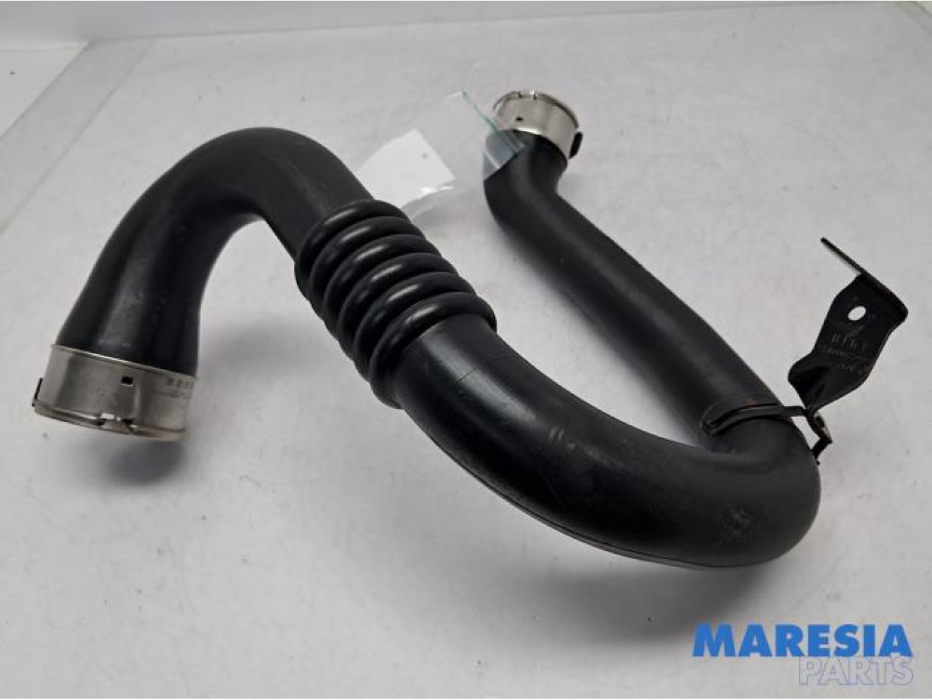 Renault - Megane - Intercooler tube