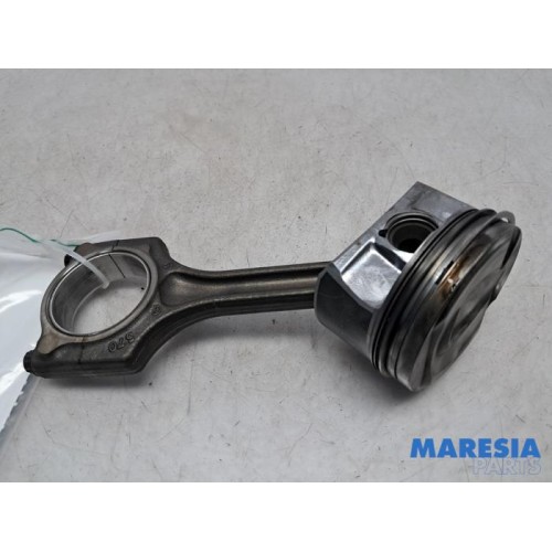 Peugeot - 3008 - Connecting rod