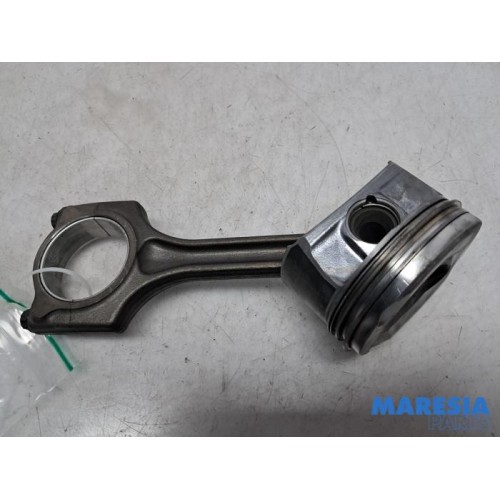 Peugeot - 3008 - Connecting rod