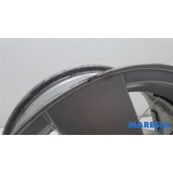 Renault - Grand Scenic - Wheel