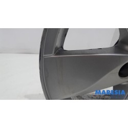 Renault - Grand Scenic - Wheel