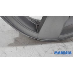 Renault - Grand Scenic - Wheel