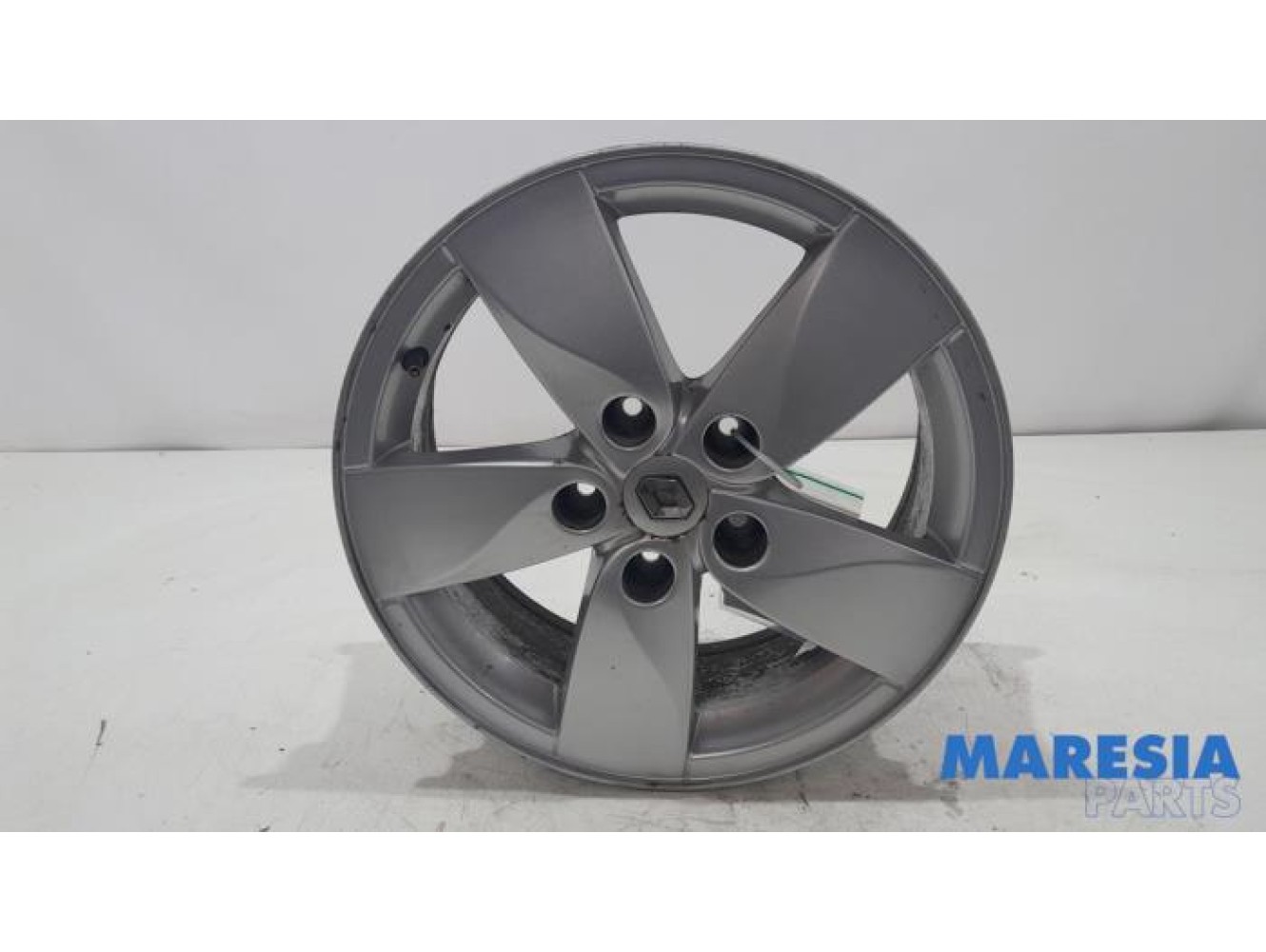 Renault - Grand Scenic - Wheel