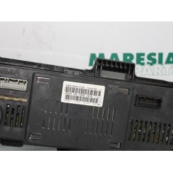 Renault - Megane Scenic - Instrumentenbrett