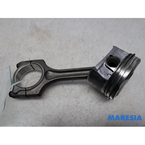Peugeot - 3008 - Connecting rod